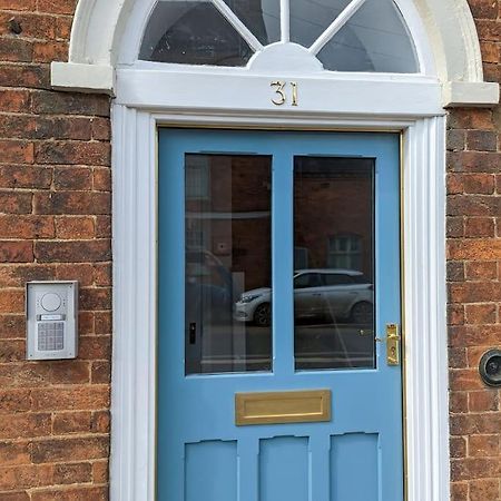 31 High Street - Modern & Stylish 2-Bed Apartment - Inc Parking Husbands Bosworth Exteriör bild